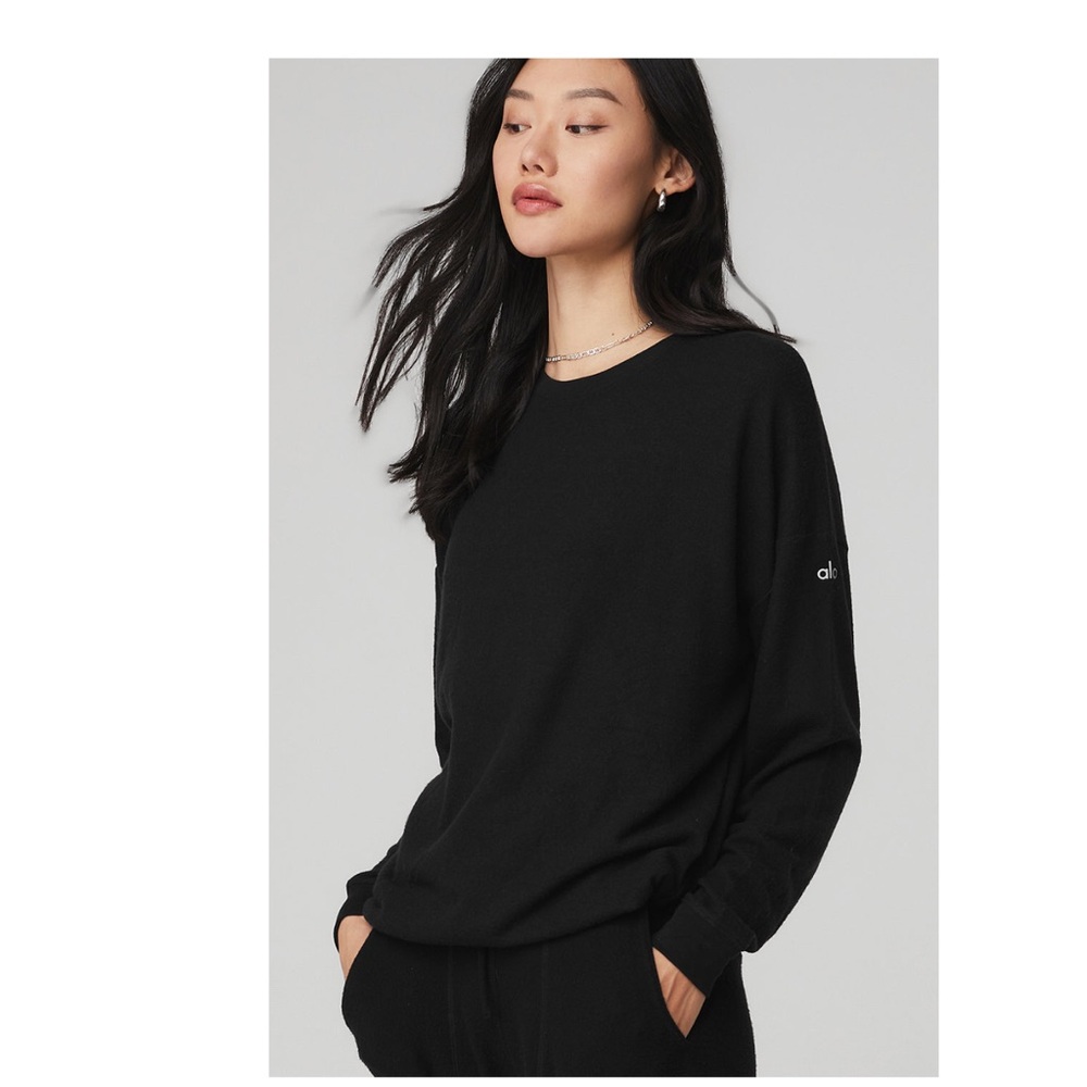 Alo soho black crewneck style sweatshirt